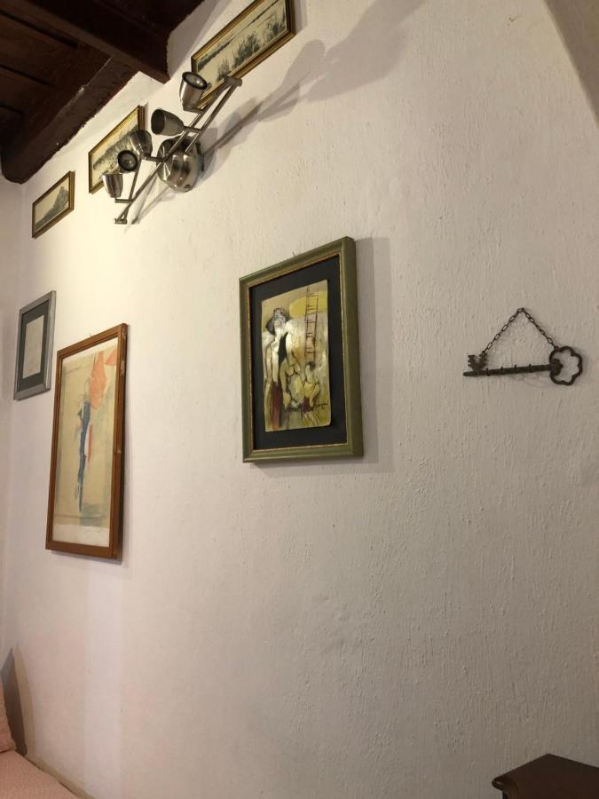 Nicolaiano House - Scardicchio Maisons Bari Bagian luar foto